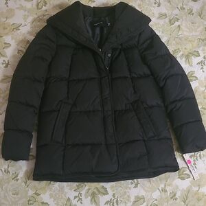 Tahari Elegant Black Outerwear